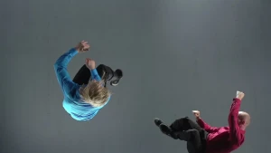 In der Schwebe agieren [1]
